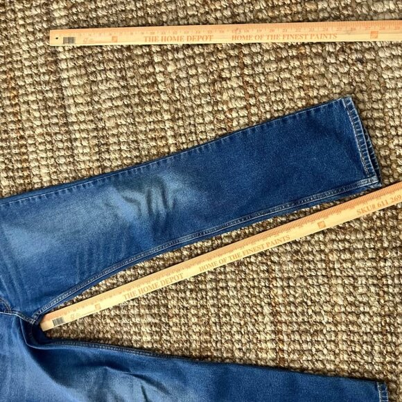 511 Levi’s Men’s Jeans (36x34) Slim Straight Medium Wash - Picture 4 of 6